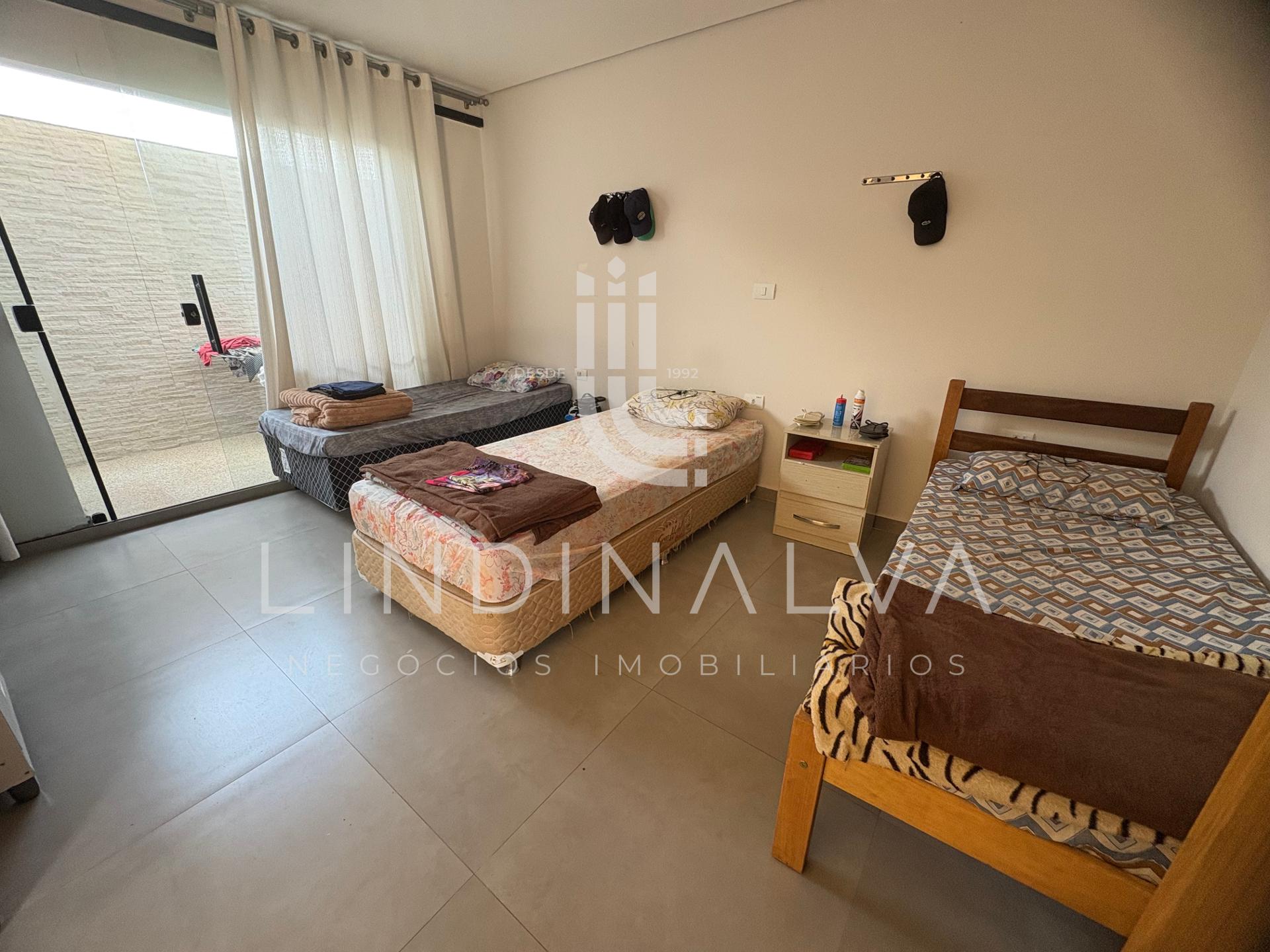 Casa Comercial à venda com 18 quartos, 900m² - Foto 13
