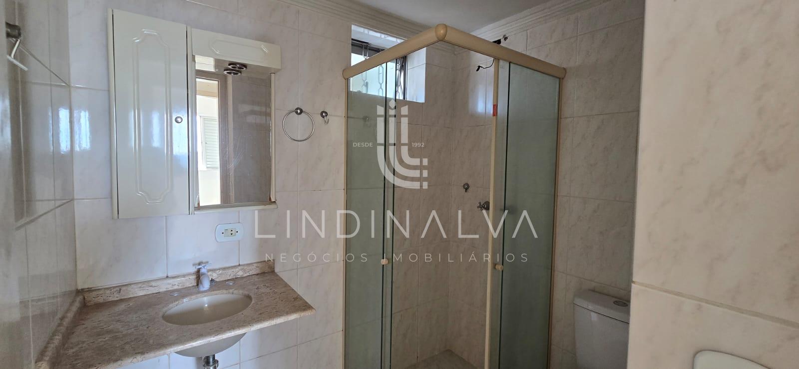 Apartamento à Venda no Edifício Luís XV em Foz do Iguaçu