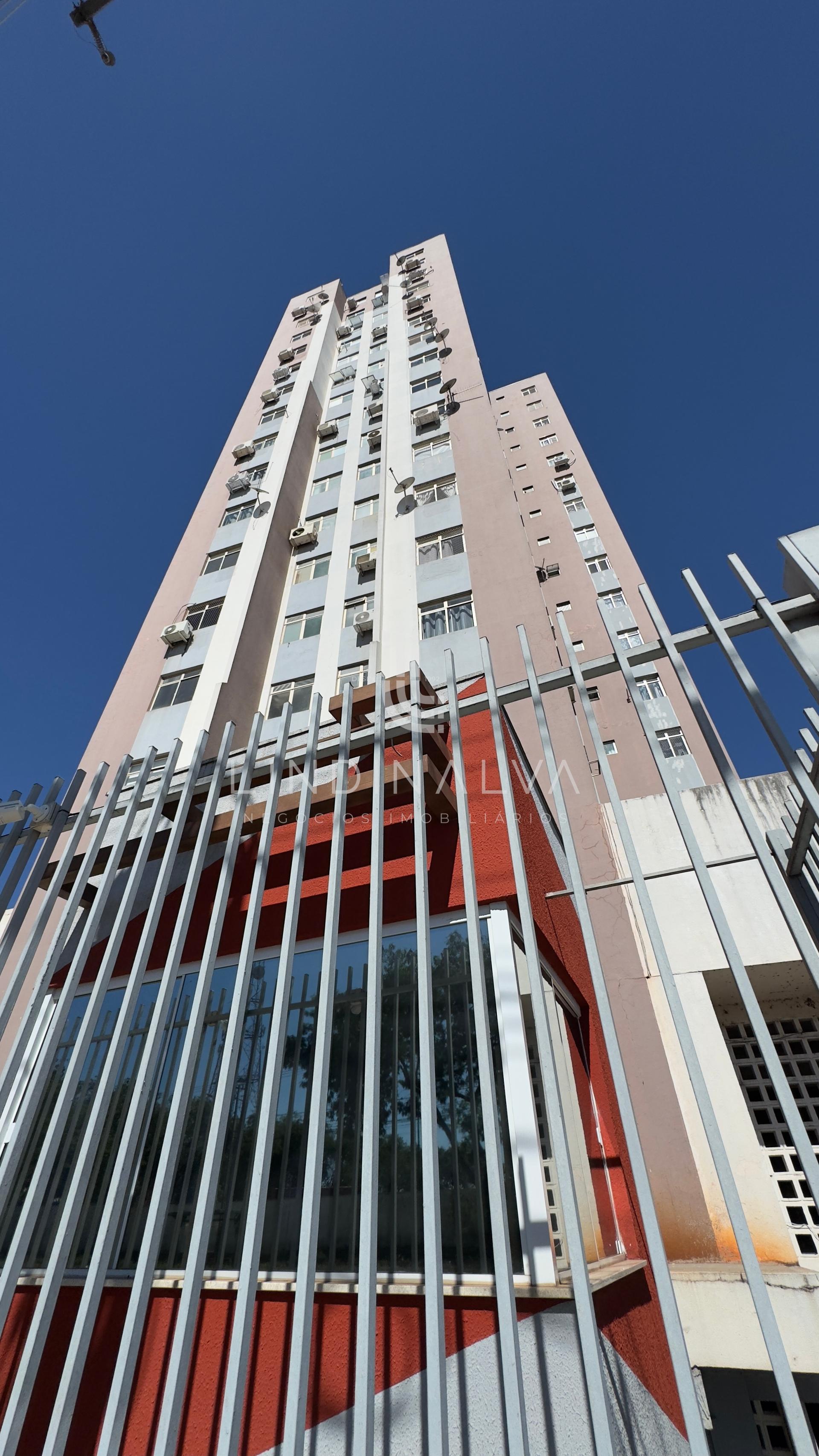 Apartamento mobiliado com 2 dormitórios à venda - Edifício Cheverny