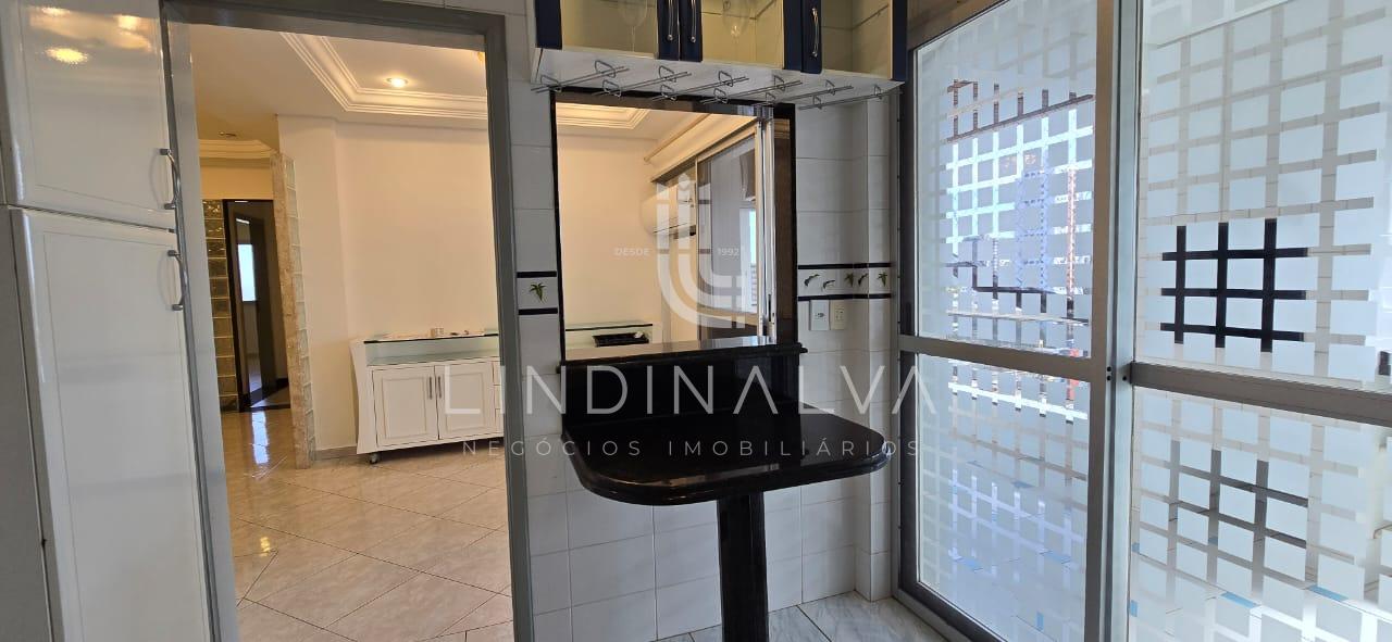 Apartamento com 3 dormitórios para locação,129.00 m², FOZ DO IGUACU - PR