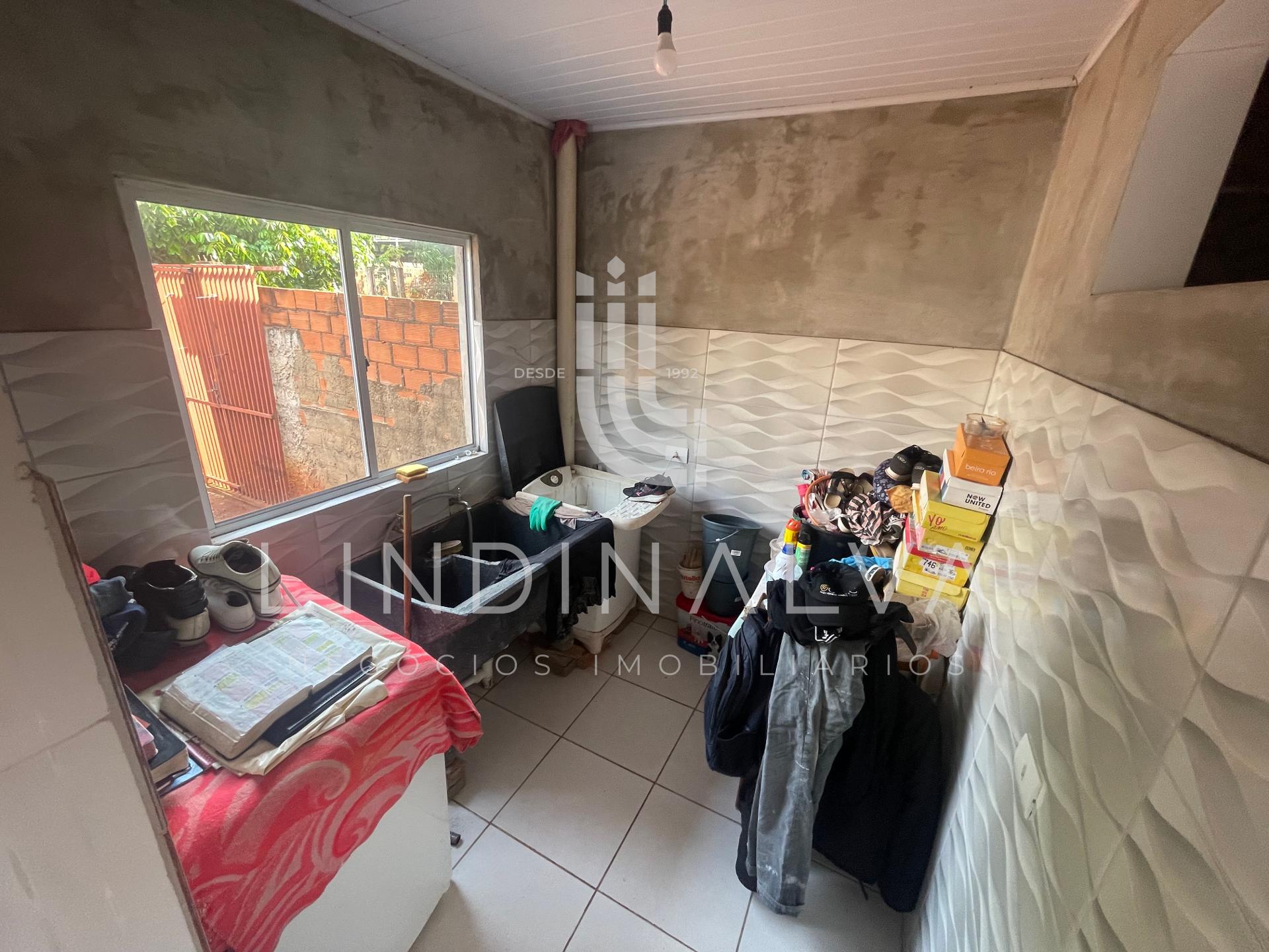 Casa à venda com 1 quarto, 300m² - Foto 8