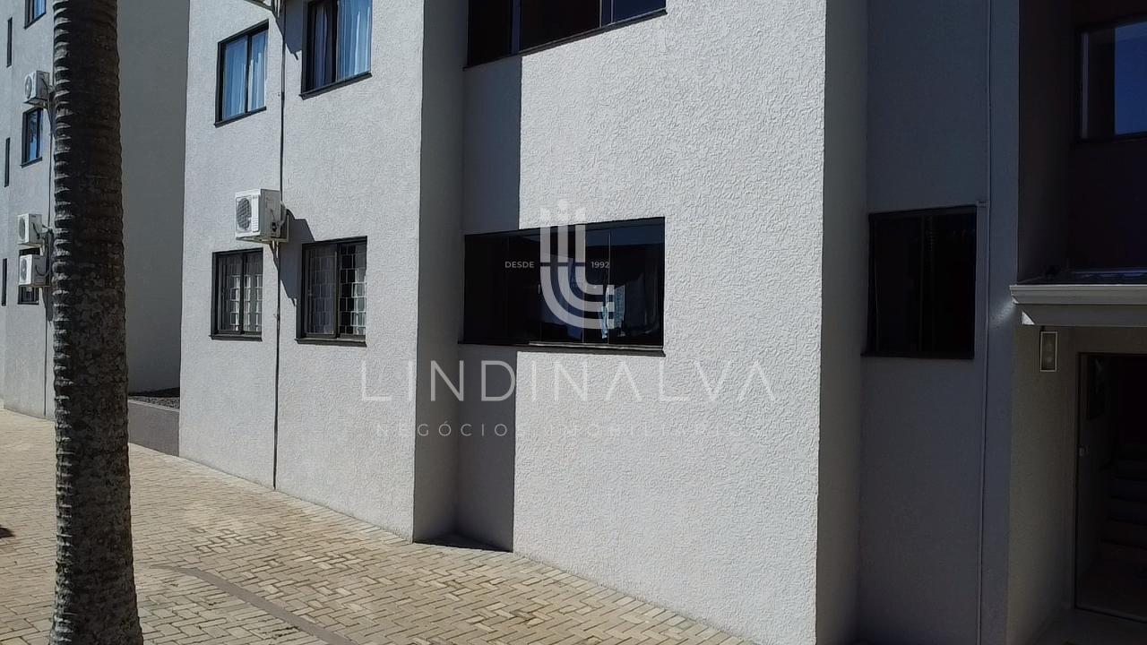 Apartamento térreo, 2 quartos, totalmente mobiliado em Santa T...