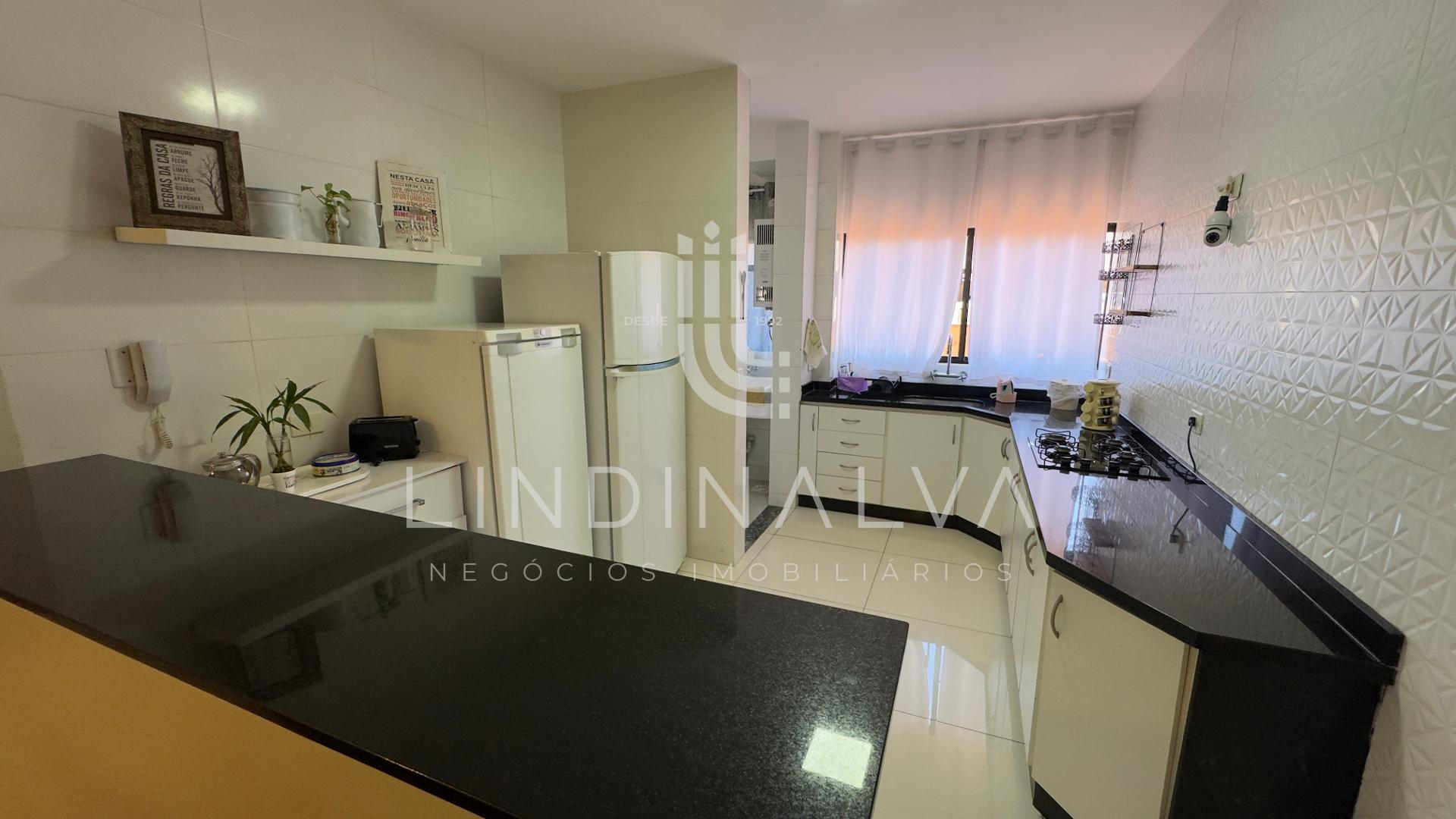 Apartamento mobiliado para locação, no Centro - Ed. Serra Negra.