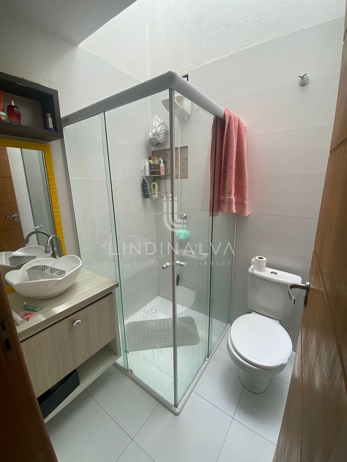 Sobrado reformado com 2 quartos e edicula, no Parque Imperatri...