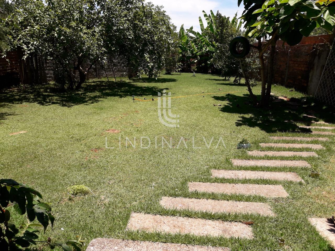 Sobrado Semi-Pronto em Condomínio Fechado - 392,41 m  - Foz do Iguaçu