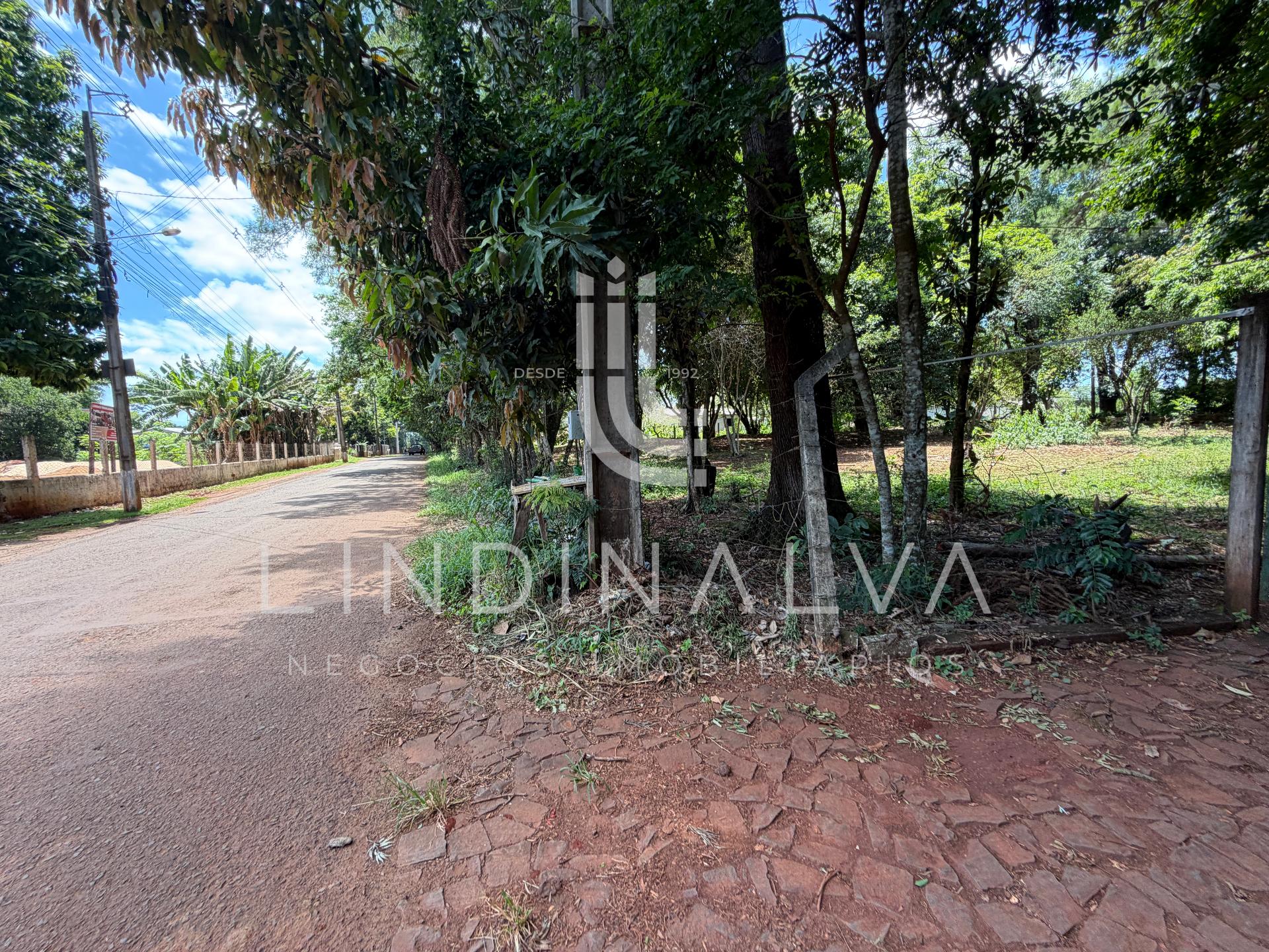 Área urbana com 46.304 m2 no corredor turístico de Foz do Iguaçu - região da Av. das Cataratas