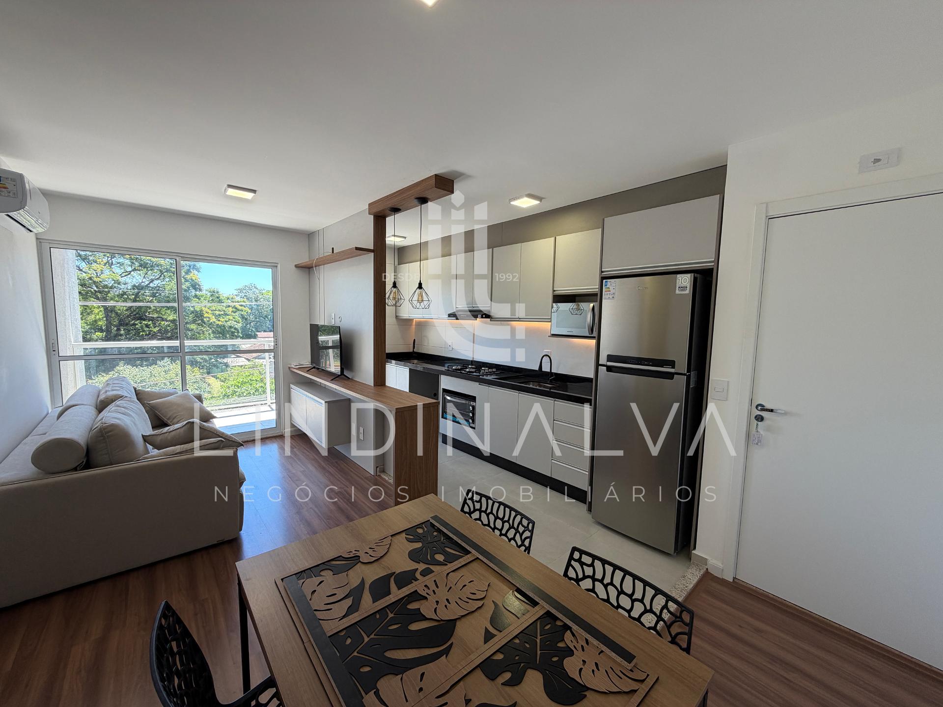 Apartamento mobilado no Royal Legacy com suíte, quarto, sacada gourmet - com homeclub