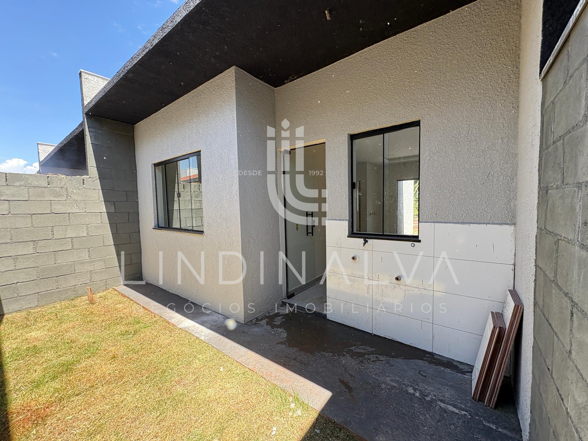 Casa Recém - Construída no Parque da Lagoa - Região do Três La...