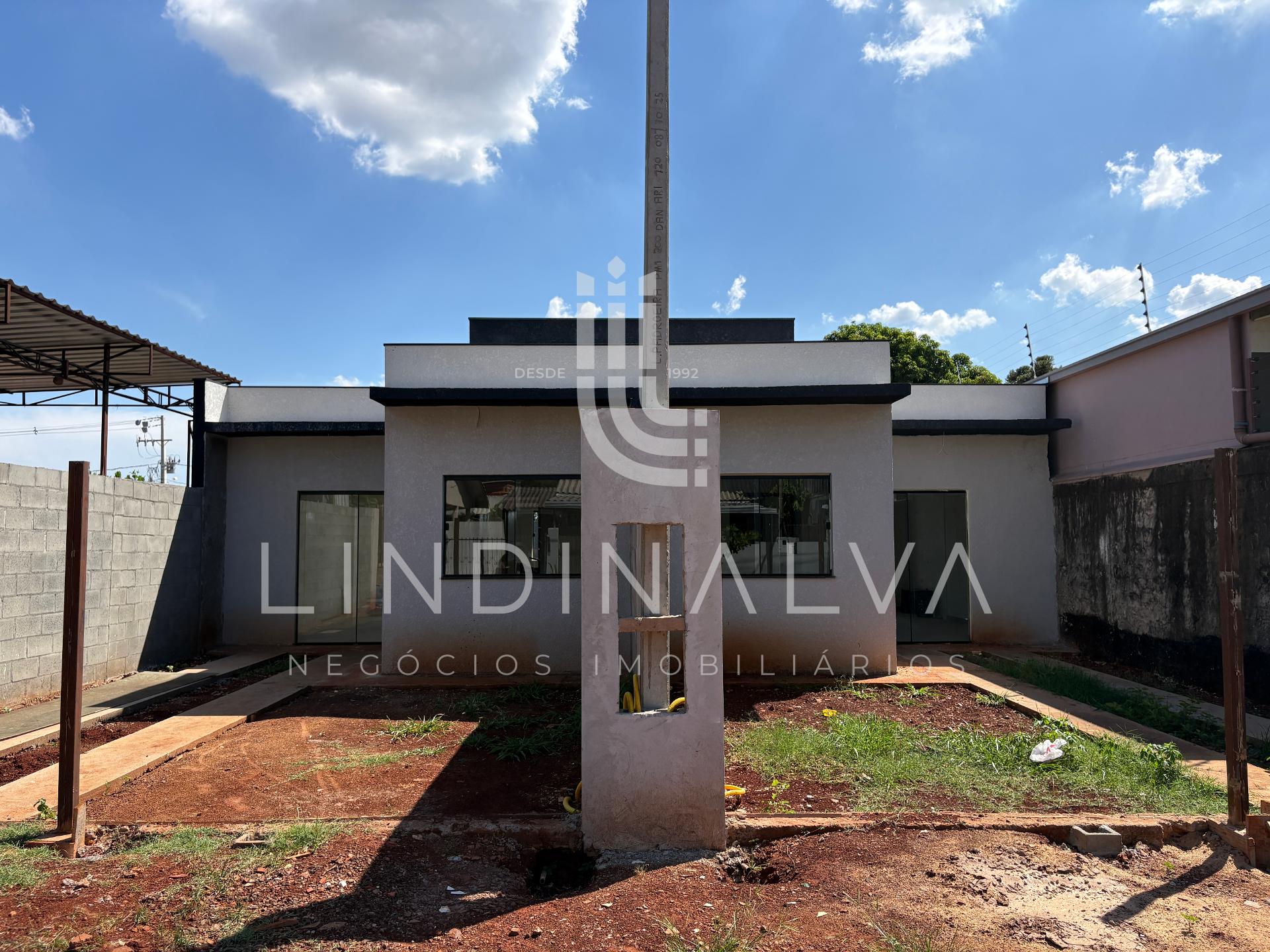 Casa com 2 quartos recém construída no Bairro Morumbi IV