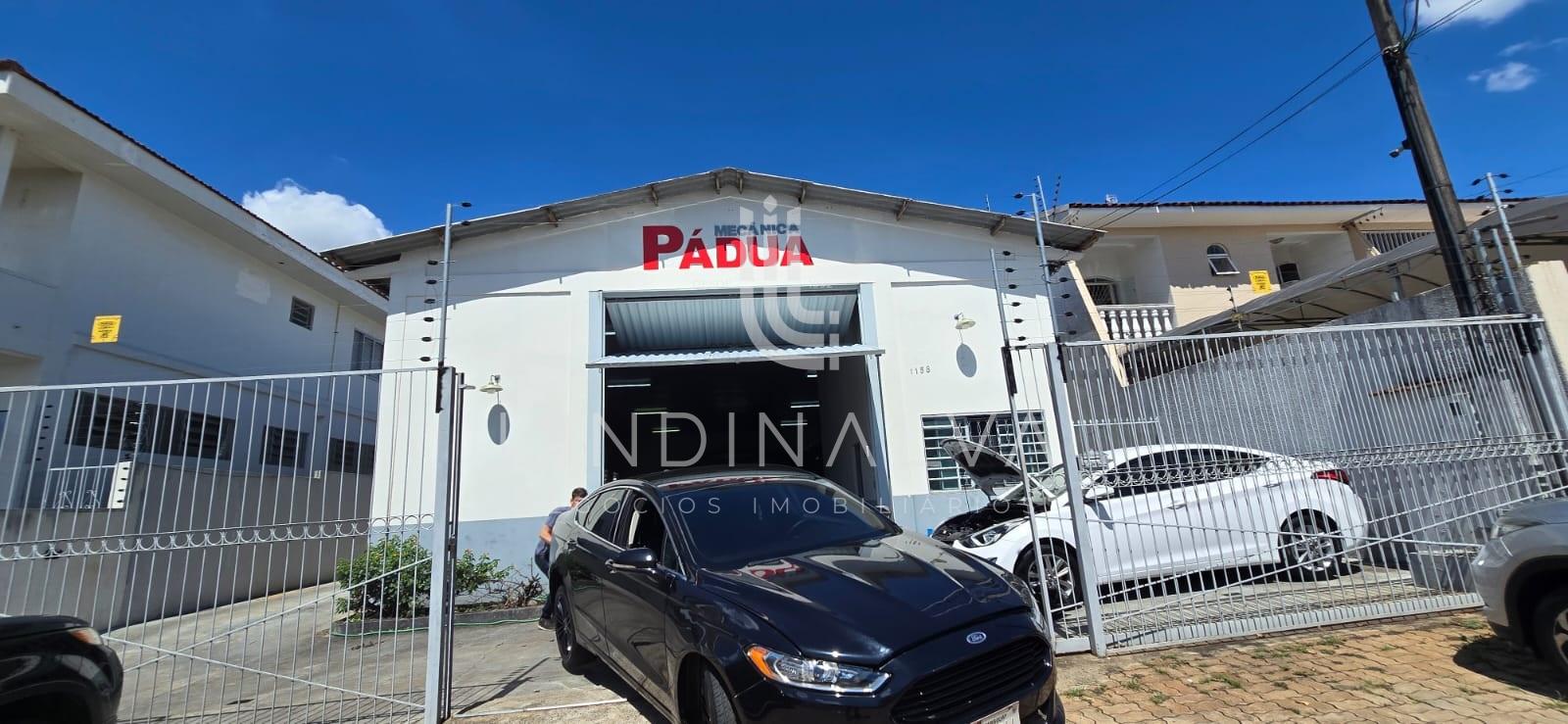 Barracão pré-moldado à venda na Rua Carijós - Foz do Iguaçu PR