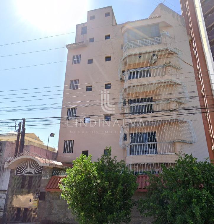 Apartamento amplo em Localização Estratégica, no centro de Foz do Iguaçu