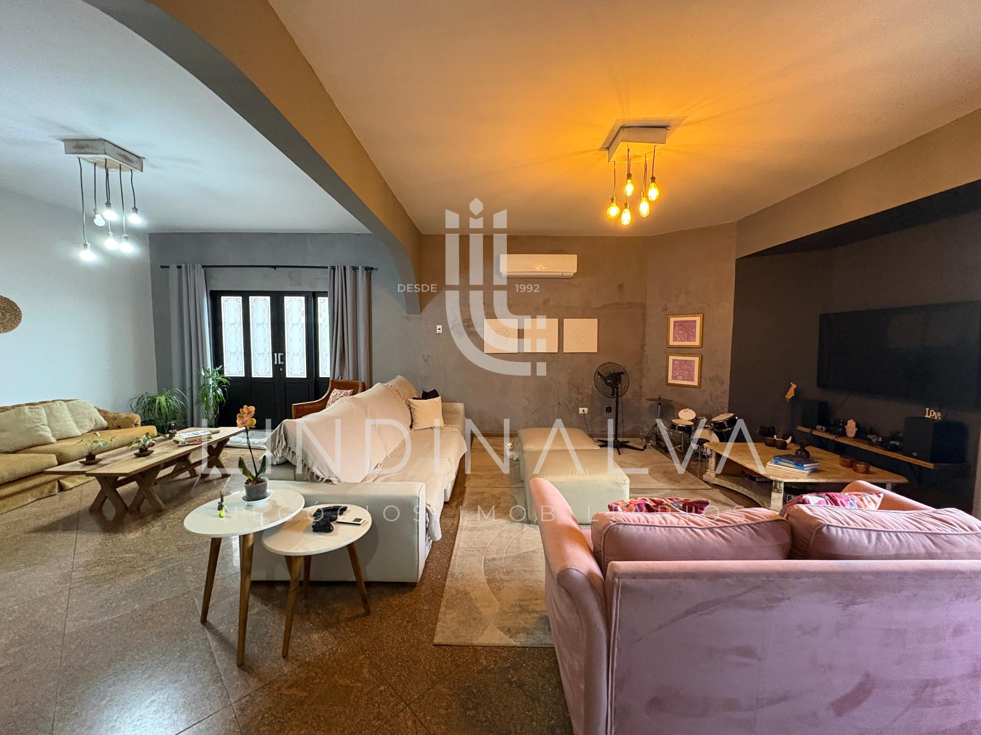 Apartamento amplo em Localização Estratégica, no centro de Foz do Iguaçu