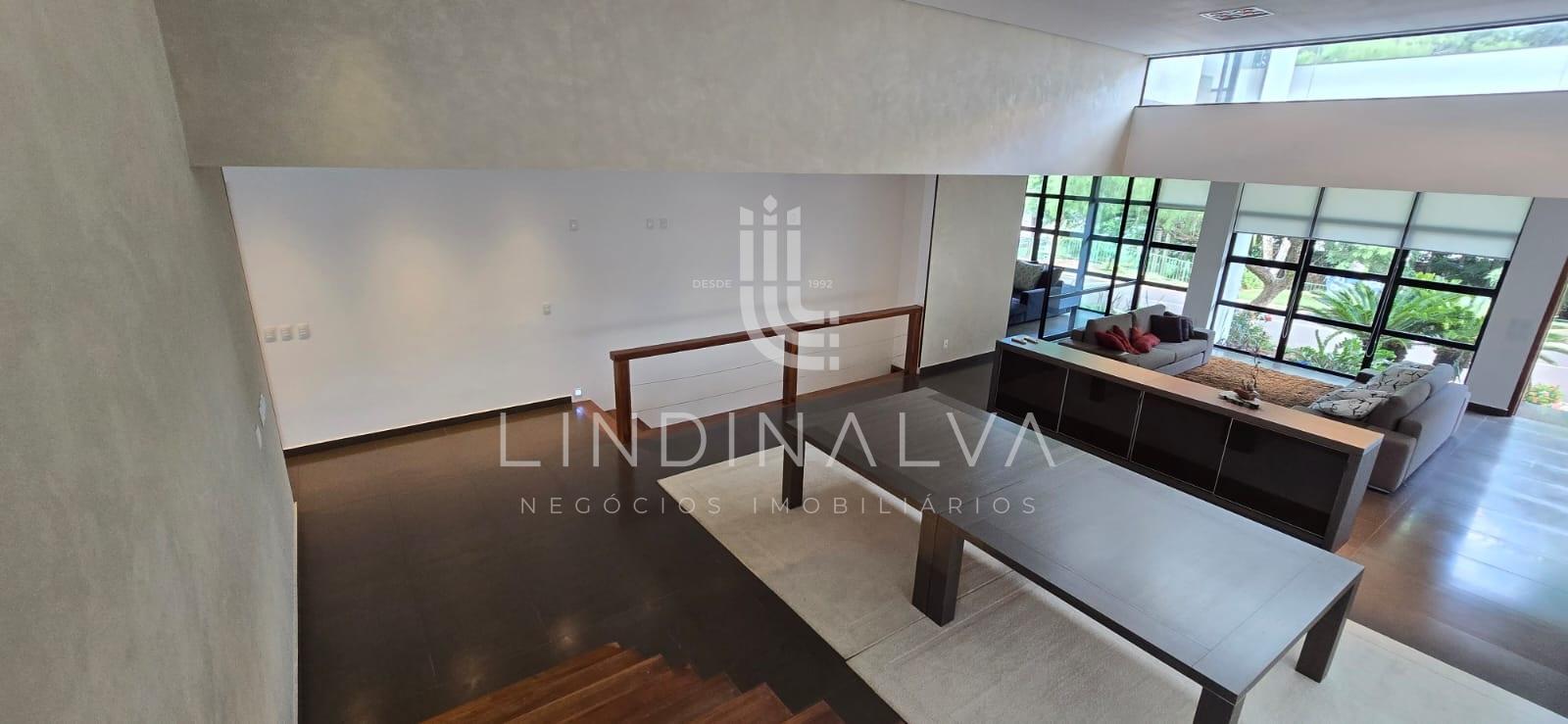 VENDE SOBRADO NO CONDOMINIO  CASTEL FRANCO- FOZ DO IGAUÇU-PR