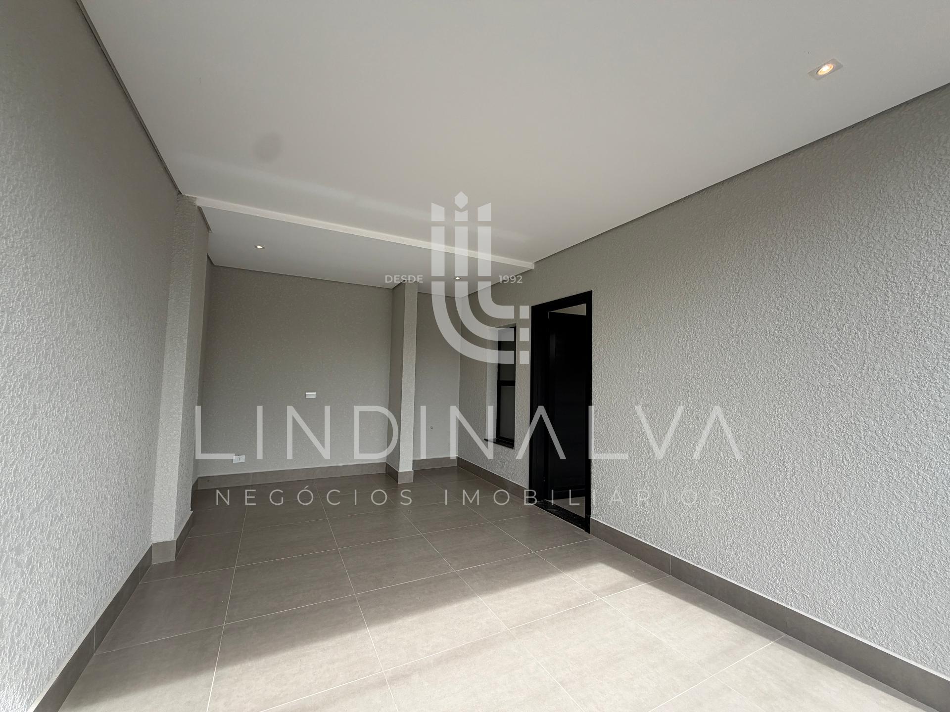 Sobrado de esquina no Parque Presidente, com suíte, 2 quartos ...