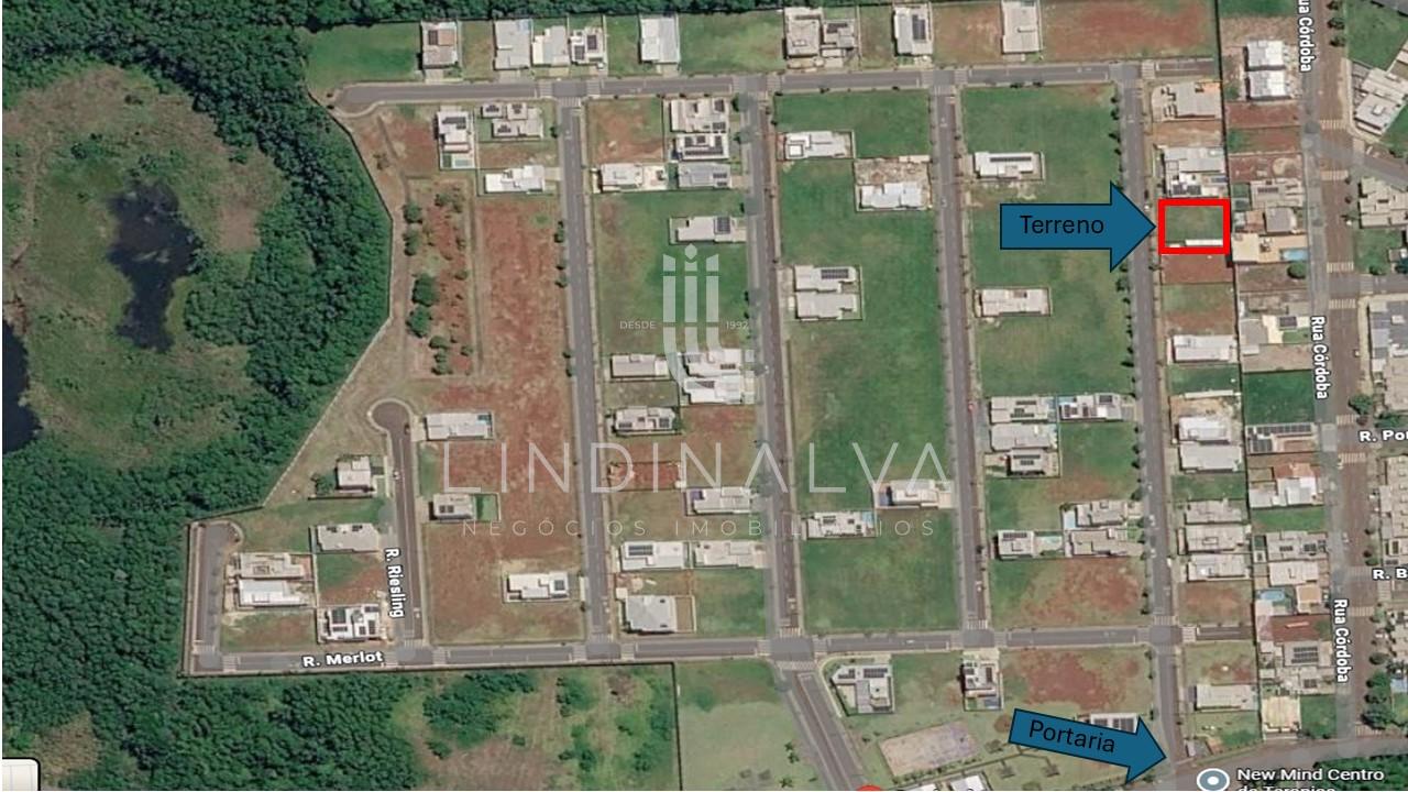 Terreno no Condomínio Fechado Iguaçu com 300 m2 em Foz do Iguaçu