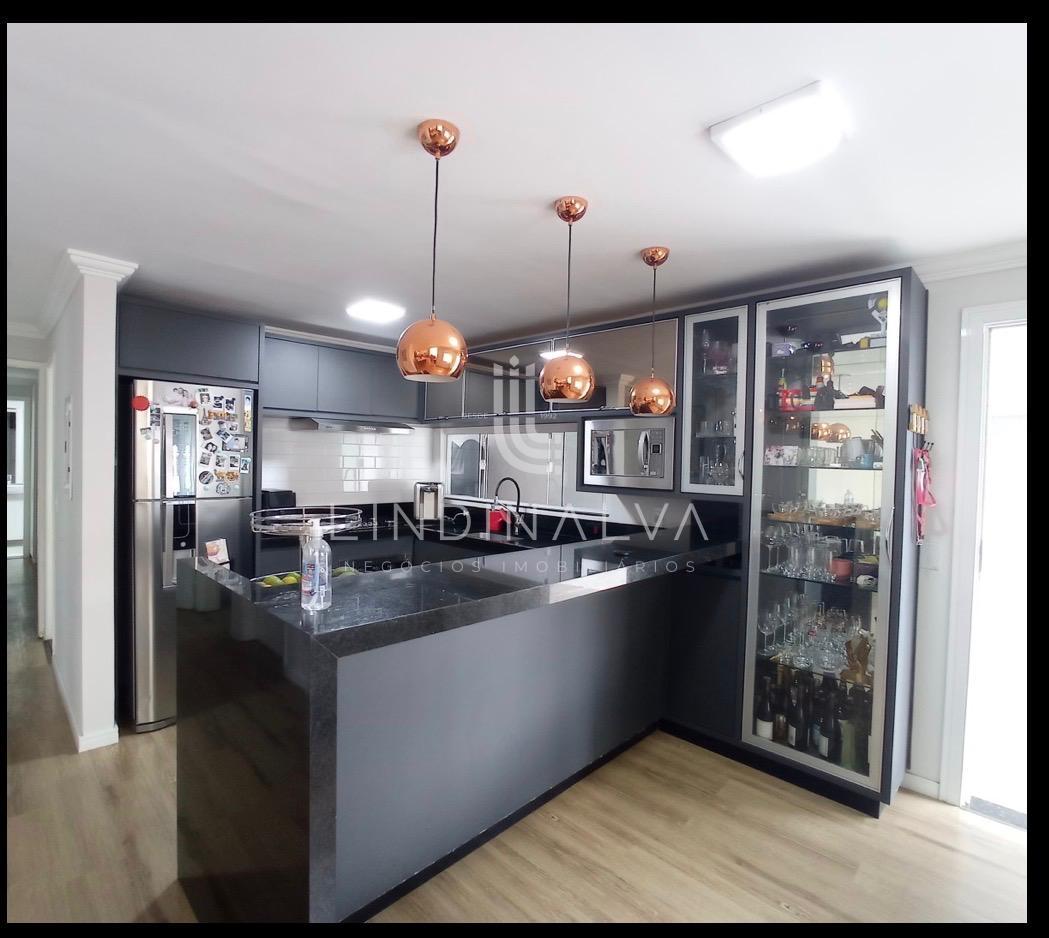 Casa mobiliada no Libra, com 4 dormitórios e área gourmet em Foz do Iguaçu