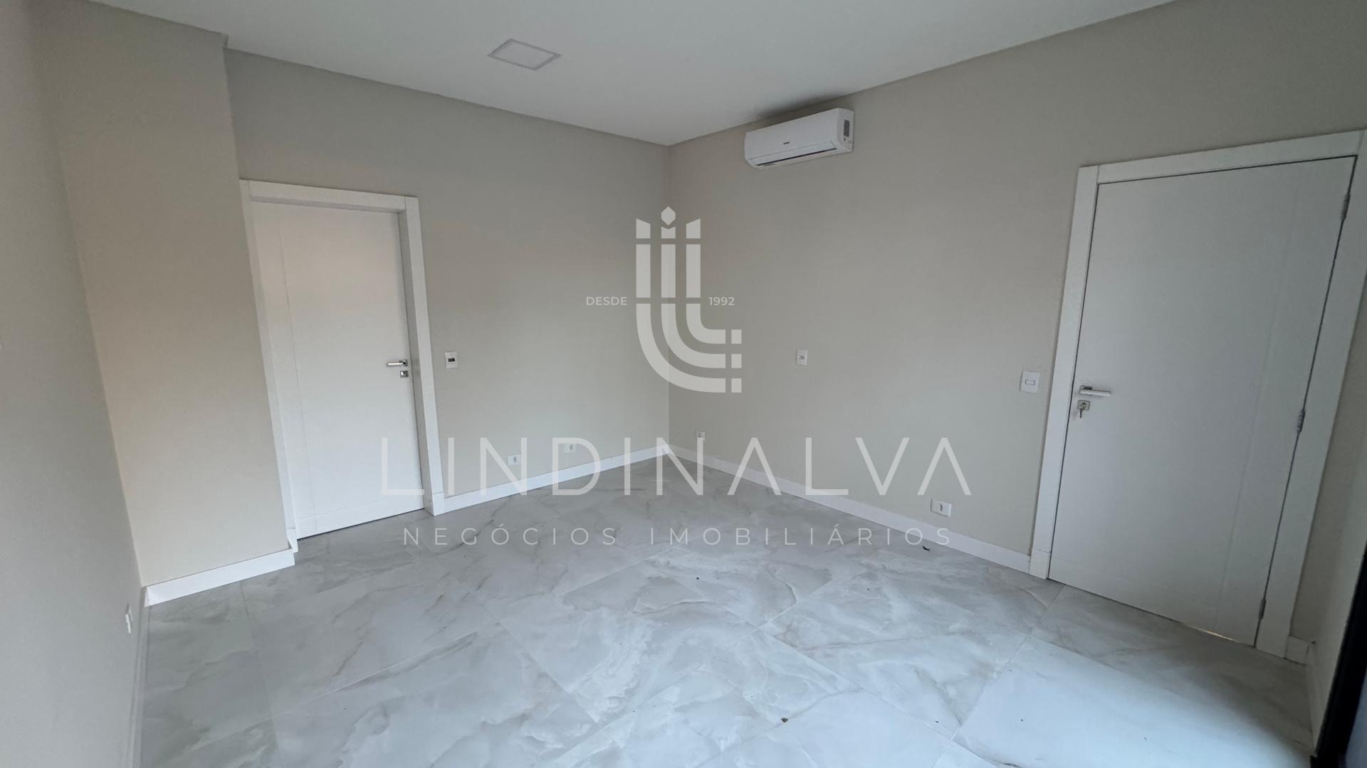 Sobrado com 5 suítes no Cond. Village Iguaçu | Vila Yolanda em Foz do Iguaçu PR
