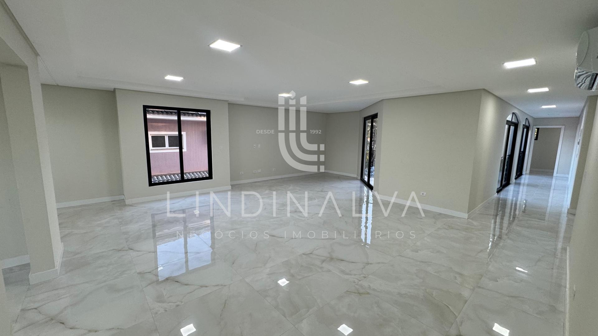 Sobrado com 5 suítes no Cond. Village Iguaçu | Vila Yolanda em Foz do Iguaçu PR