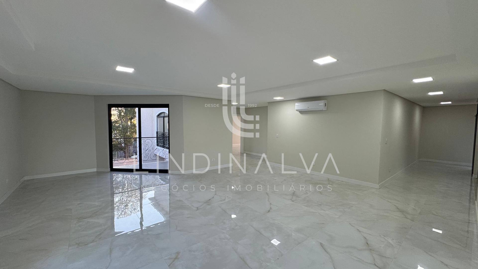 Sobrado com 5 suítes no Cond. Village Iguaçu | Vila Yolanda em Foz do Iguaçu PR