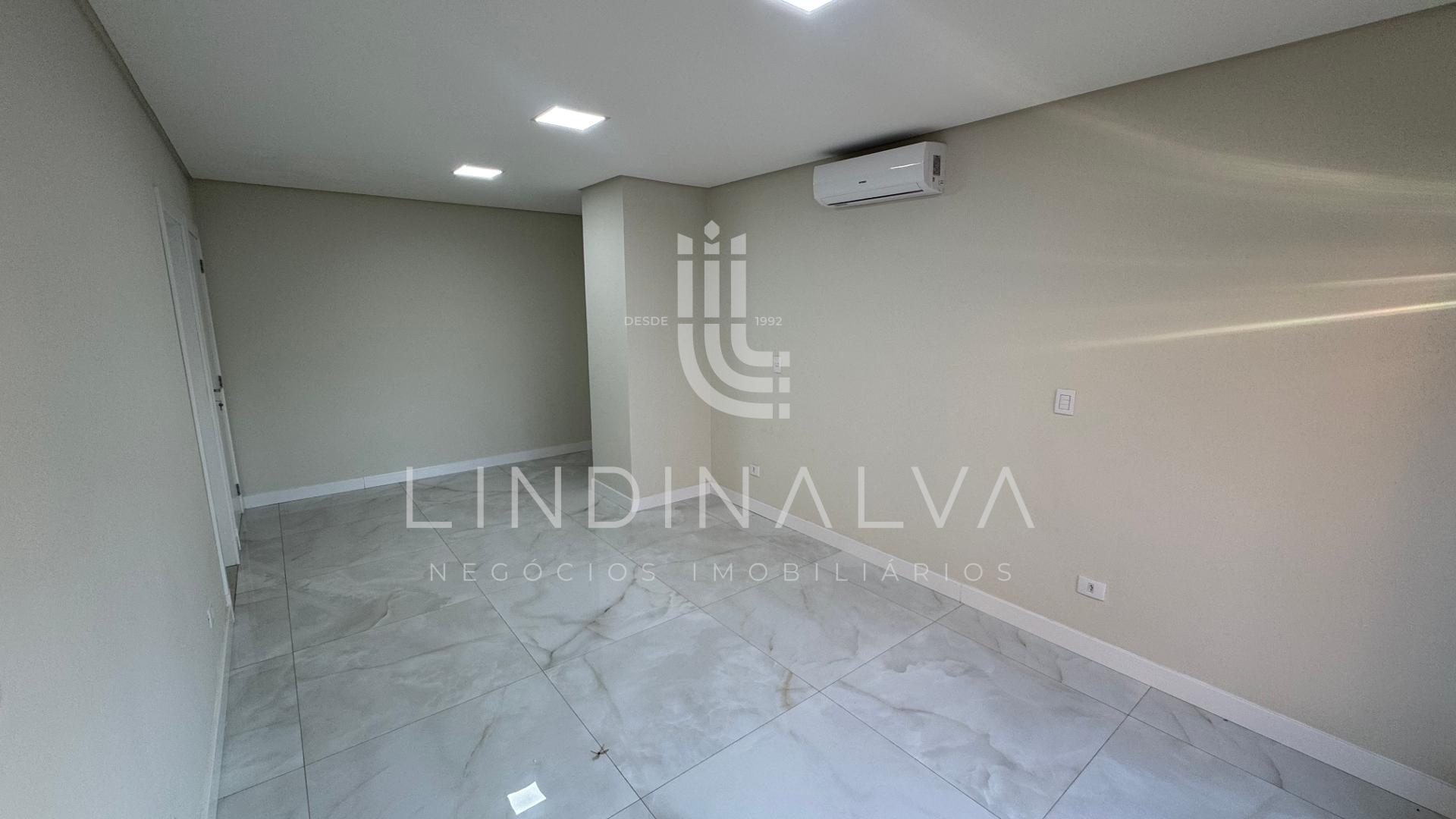 Sobrado com 5 suítes no Cond. Village Iguaçu | Vila Yolanda em Foz do Iguaçu PR