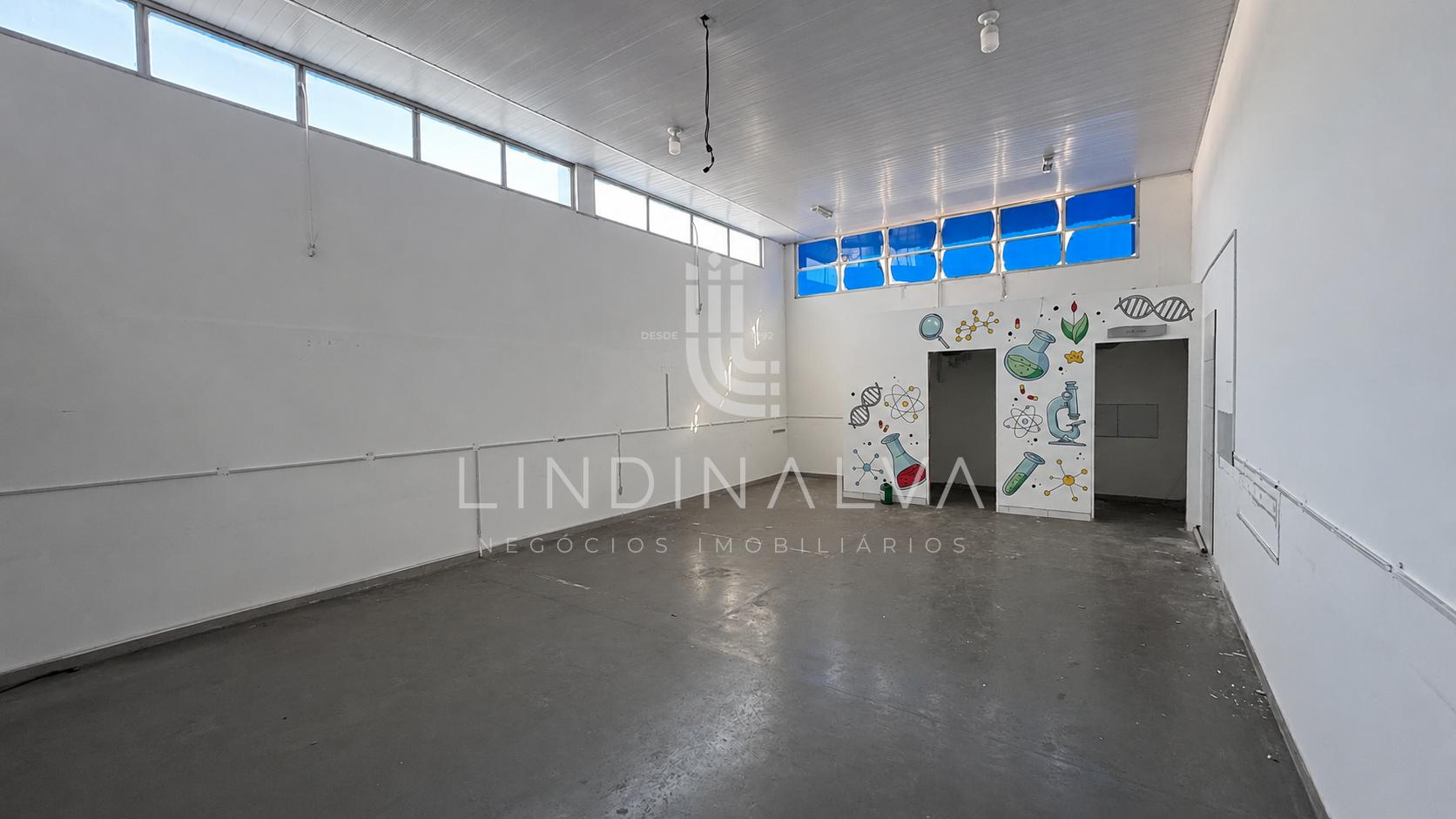 Barracão comercial com 1.800 m2 na Vila Pérola I Foz do Iguaçu PR