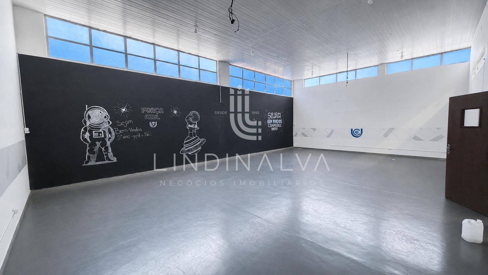 Barracão comercial com 1.800 m2 na Vila Pérola I Foz do Iguaçu PR
