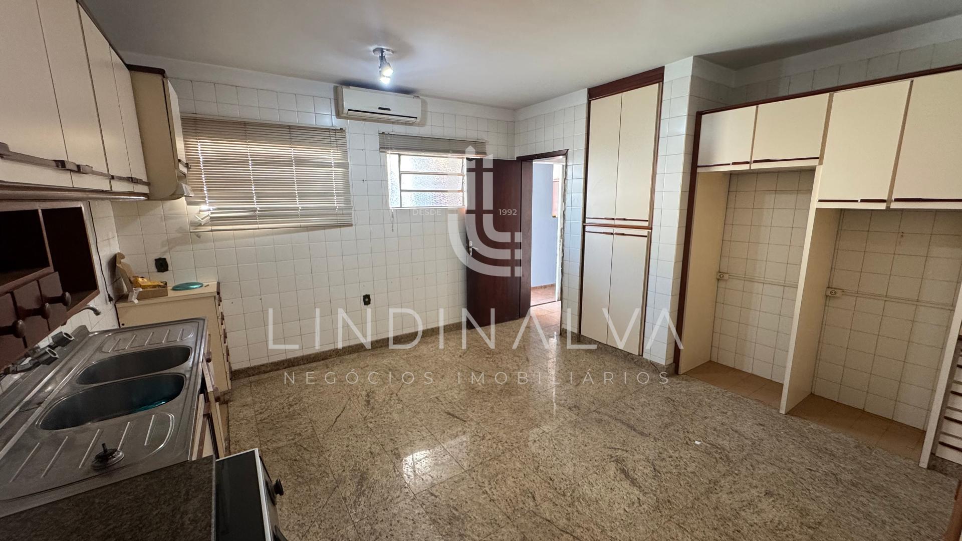 Sobrado, 1 quarto, 378 m² - Foto 8