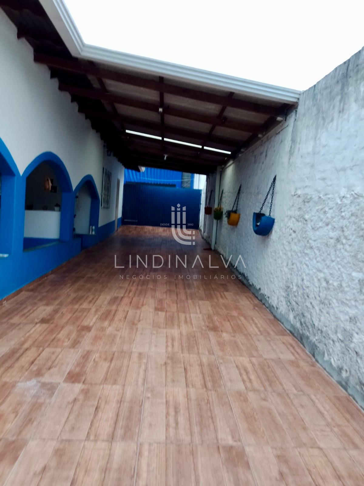 Casa à venda na Vila Yolanda com edícula em Foz do Iguaçu/PR