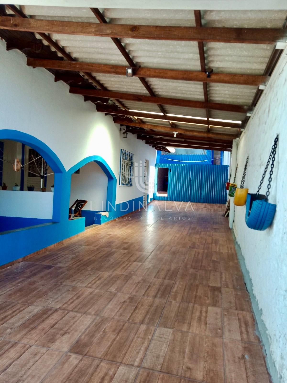 Casa à venda na Vila Yolanda com edícula em Foz do Iguaçu/PR