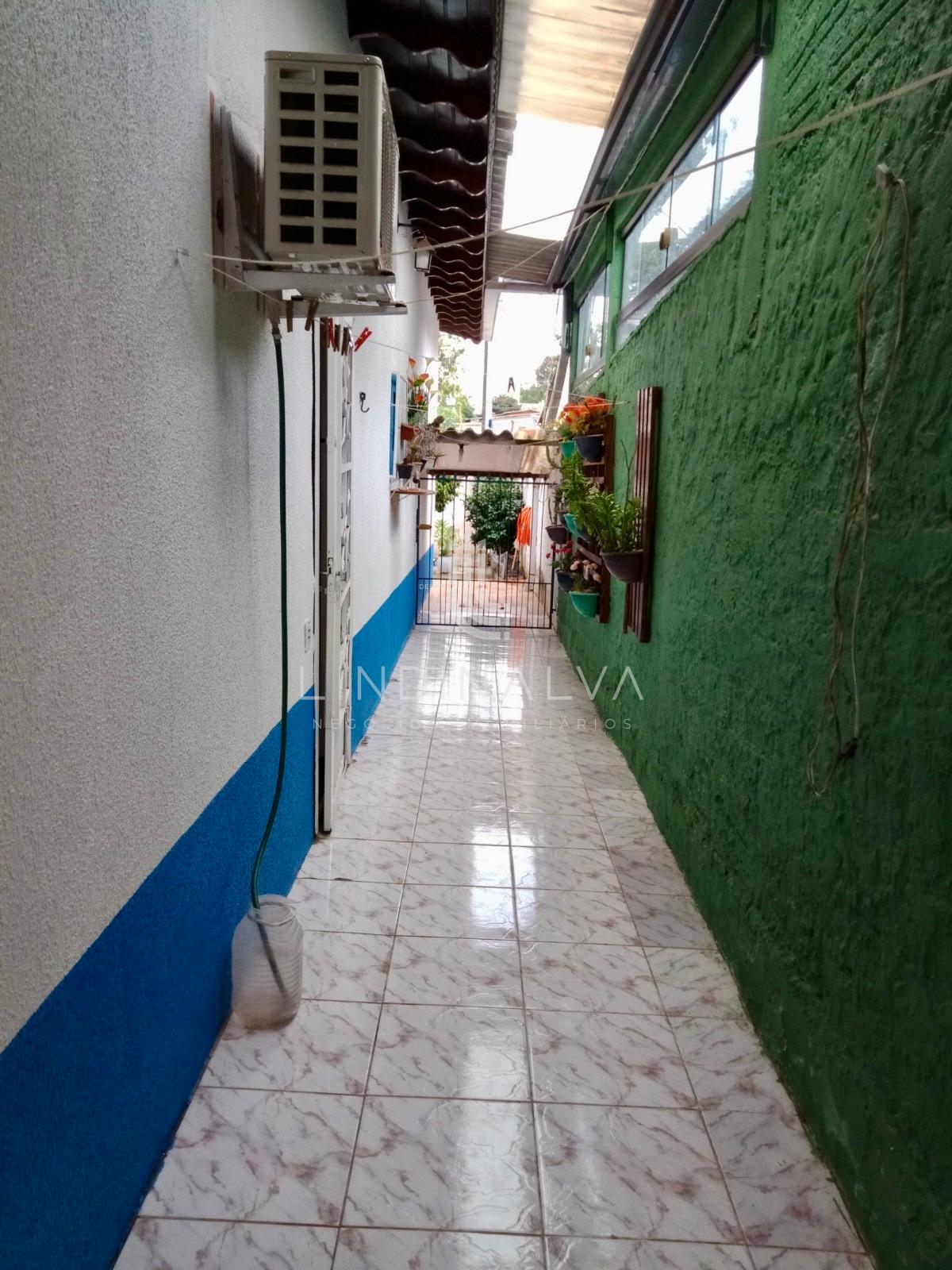 Casa à venda na Vila Yolanda com edícula em Foz do Iguaçu/PR