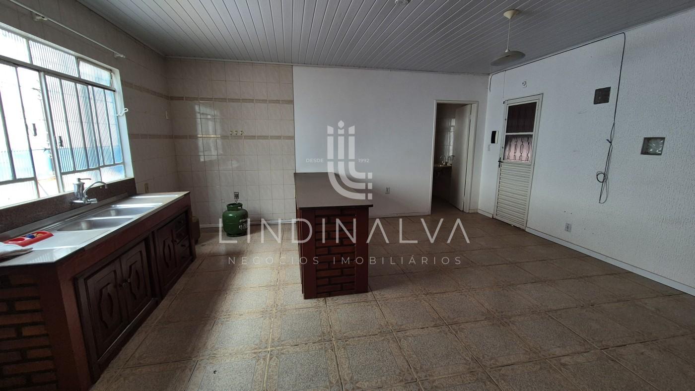 Casa à venda na Vila Yolanda com edícula em Foz do Iguaçu/PR