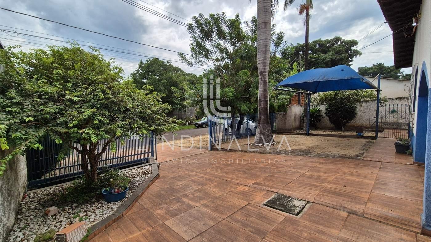 Casa à venda na Vila Yolanda com edícula em Foz do Iguaçu/PR