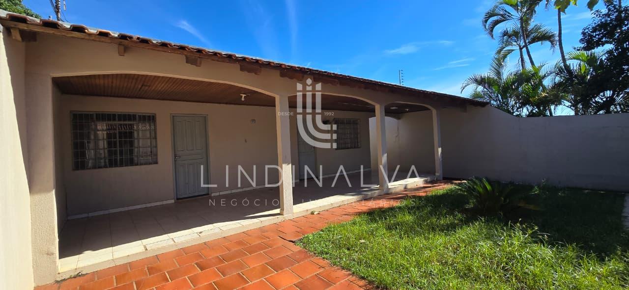 Casa com espaço nos fundos à venda no Conjunto Libra II em Foz...