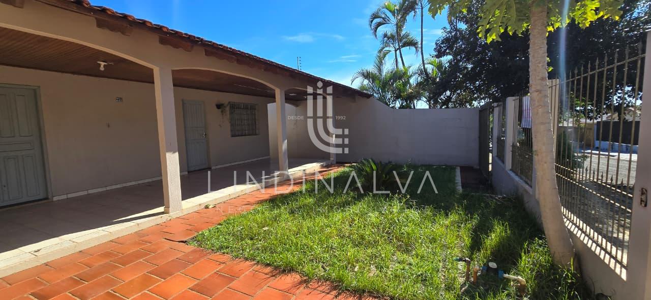 Casa com espaço nos fundos à venda no Conjunto Libra II em Foz do Iguaçu/PR