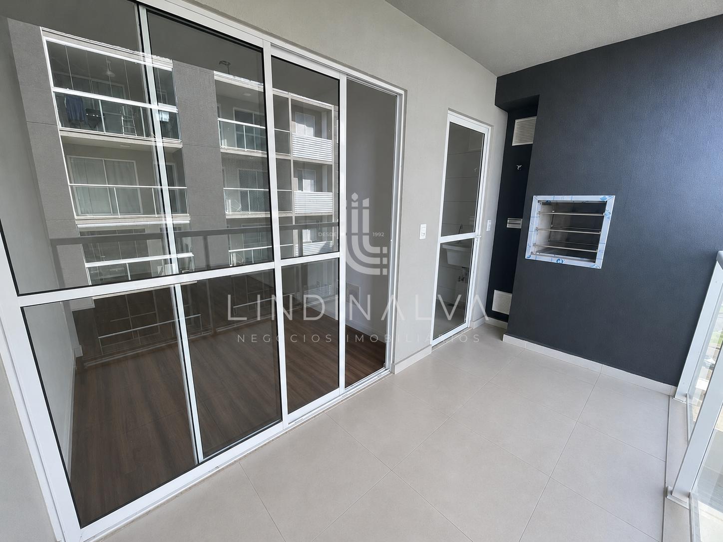 Apartamento semimobiliado com vista panorâmica no Royal Legacy | Vila Yolanda