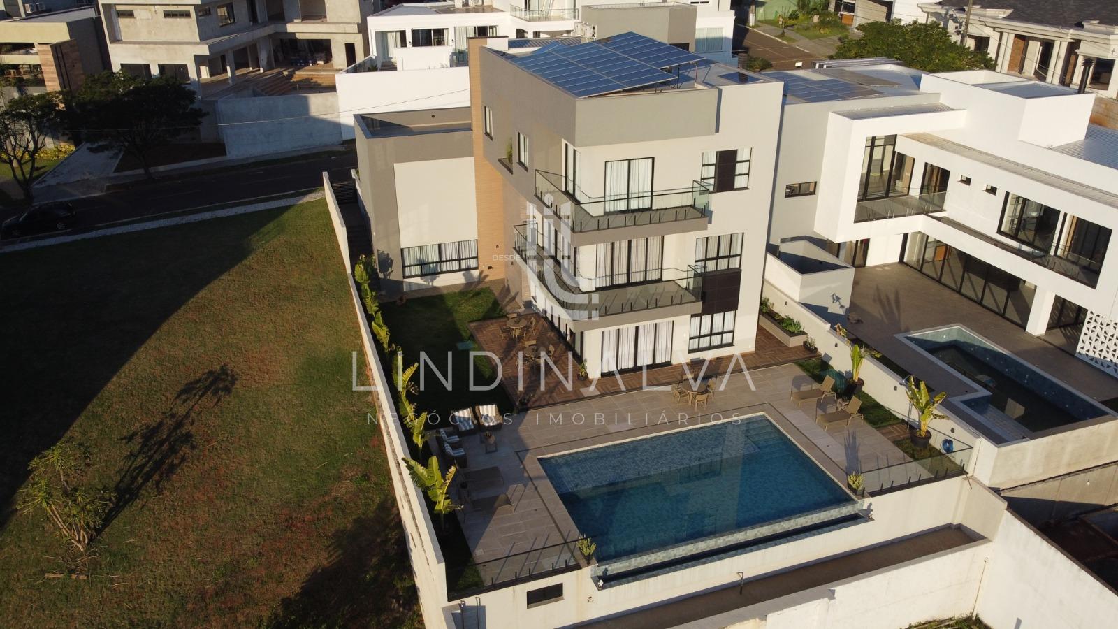 Casa de alto padrão com 4 suítes no Condomínio Porto Madero em Foz do Iguaçu/PR