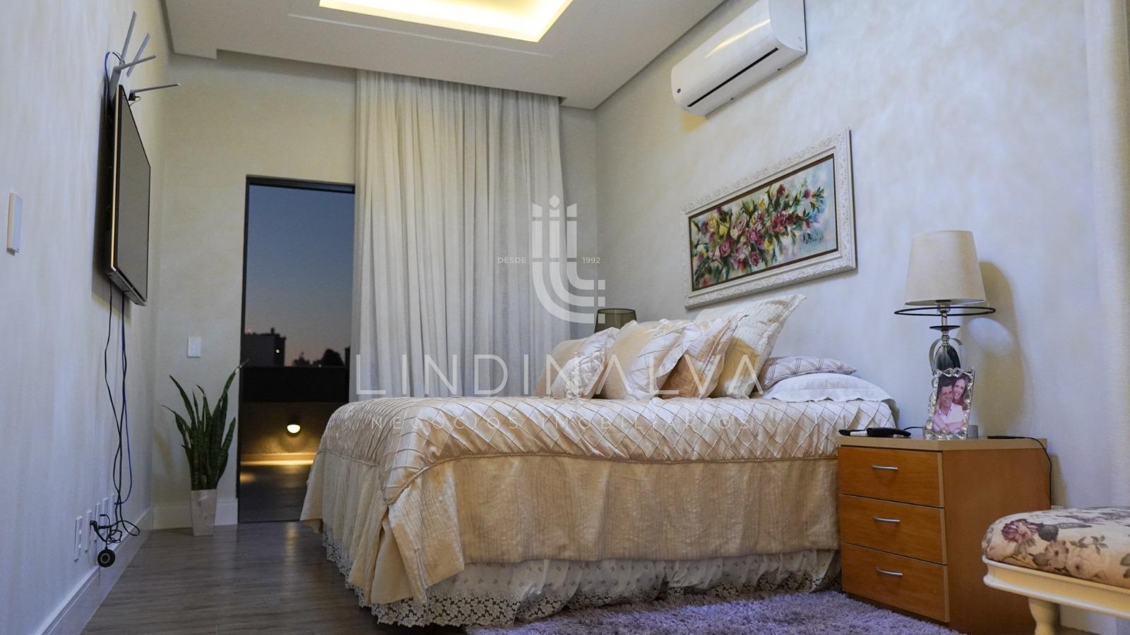 Casa de alto padrão com 4 suítes no Condomínio Porto Madero em Foz do Iguaçu/PR