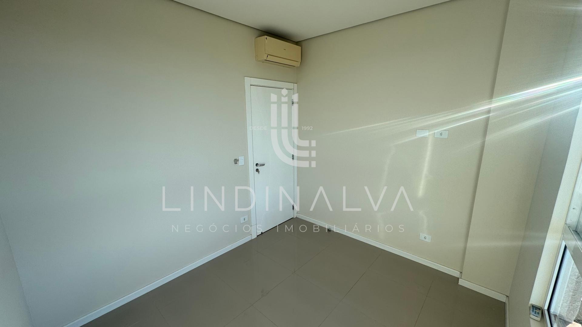 Apartamento semi-mobiliado com 3 quartos no Edifício Provence - Av. Pedro Brasso