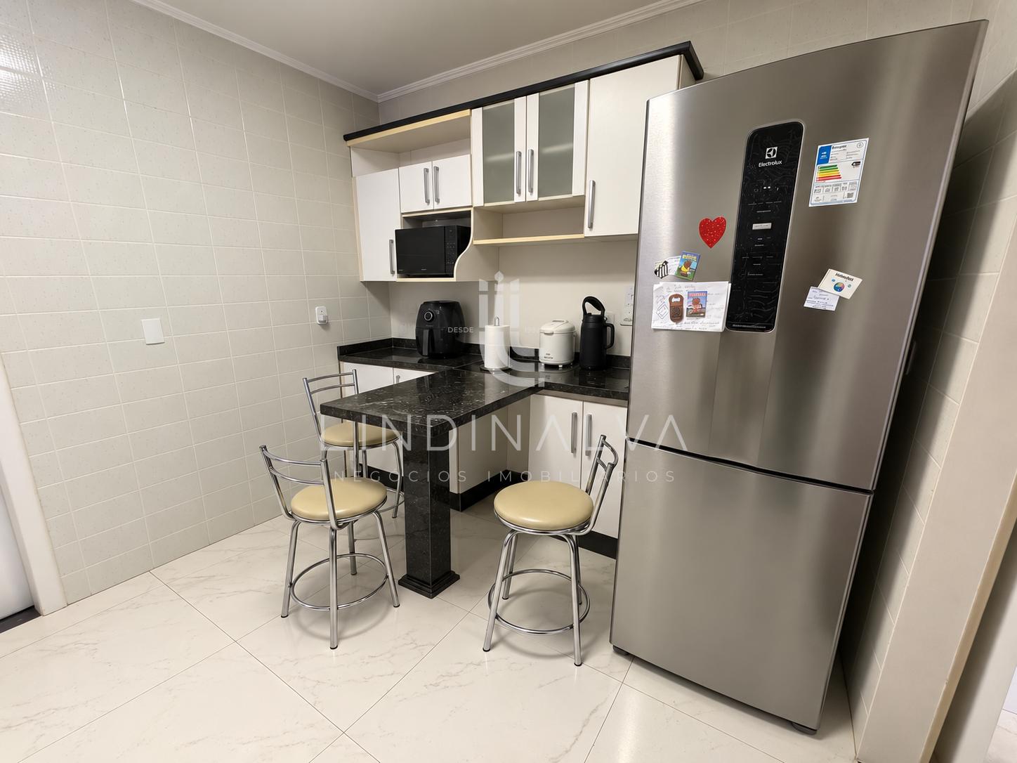 Apartamento no Edifício Monte Carlo I Centro de Foz do Iguaçu/PR