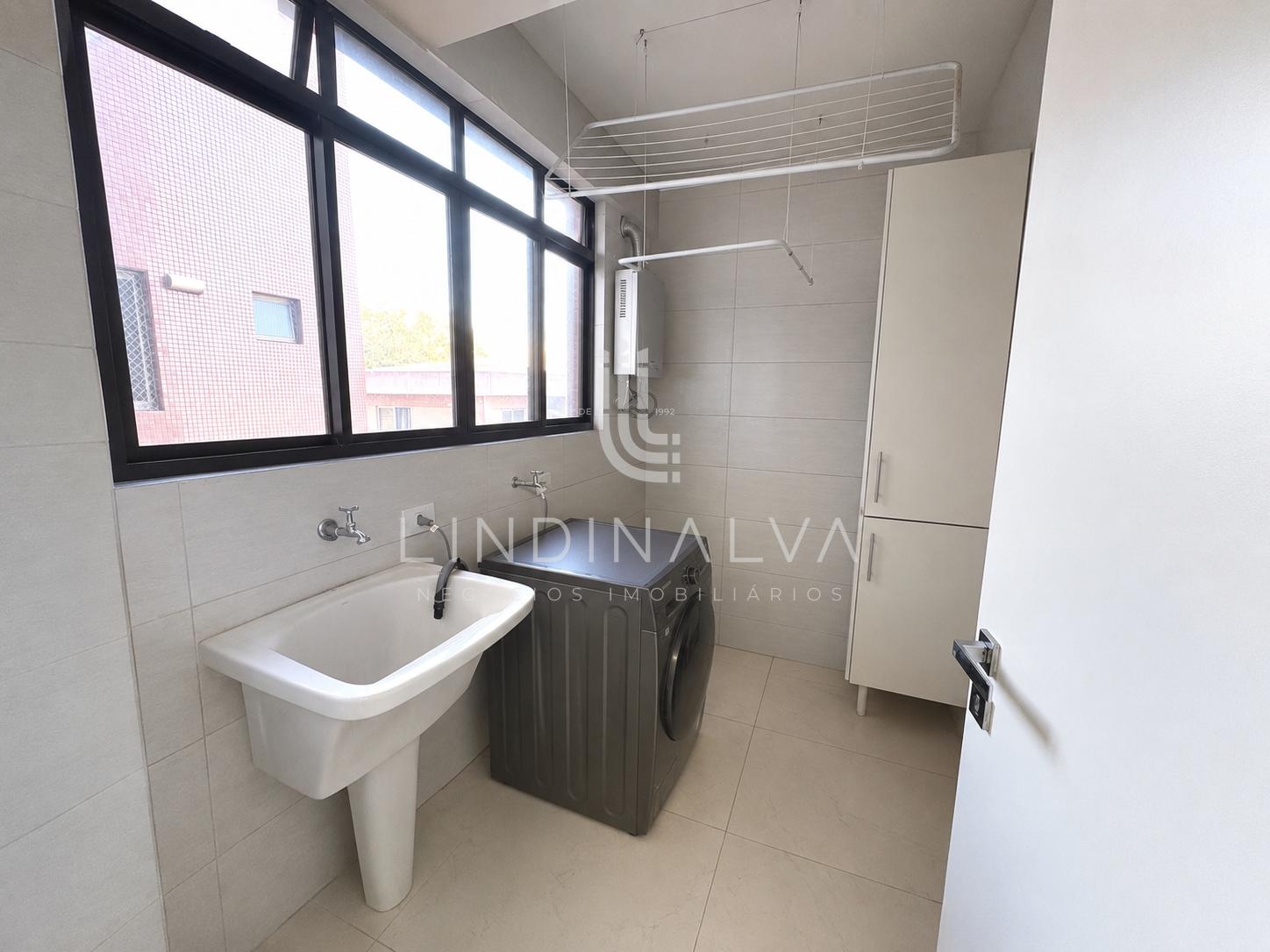 Apartamento no Edifício Monte Carlo I Centro de Foz do Iguaçu/PR