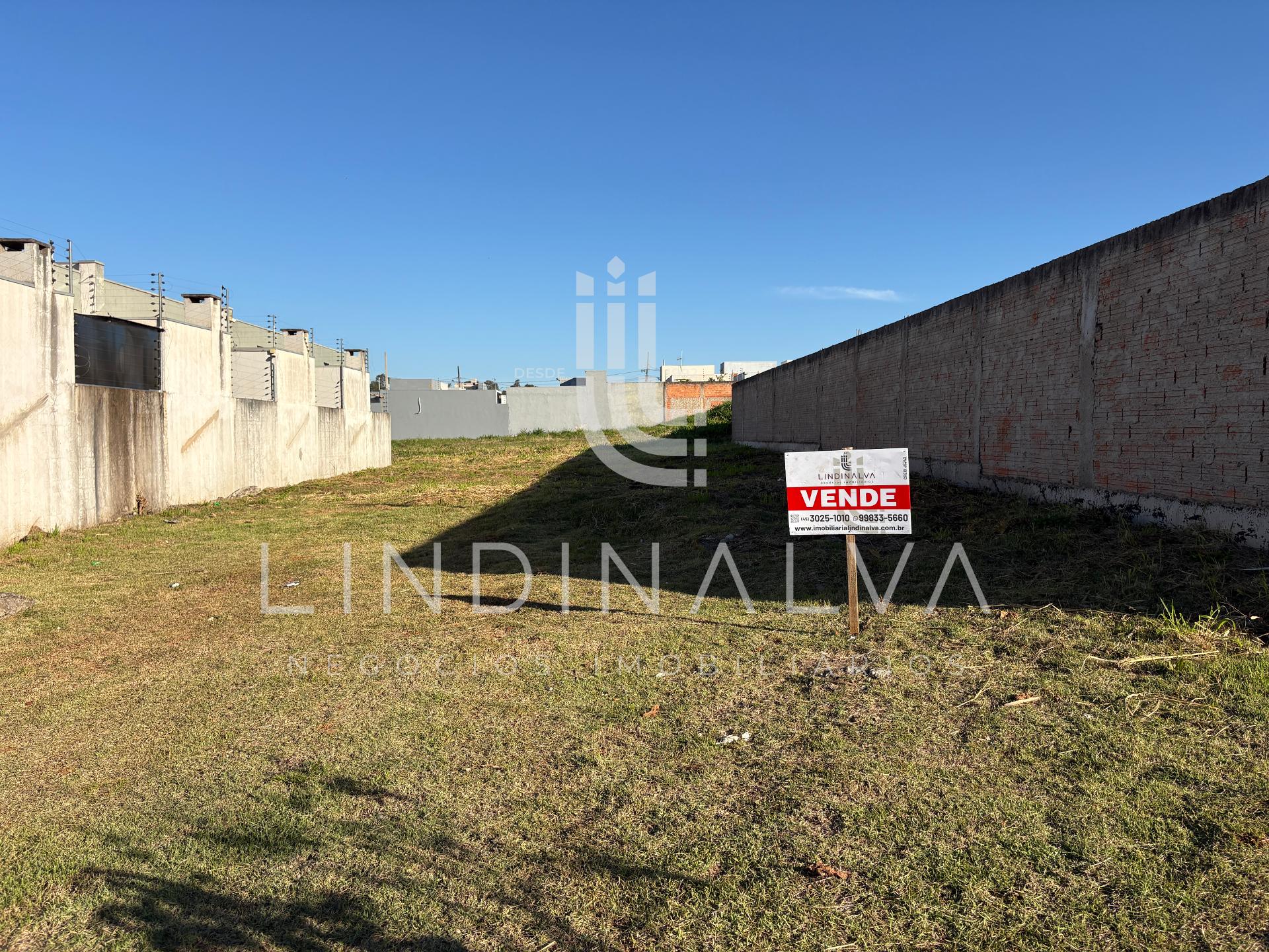 Terreno de 360m2 em Loteamento Novo Próximo à Felipe Wandschee...