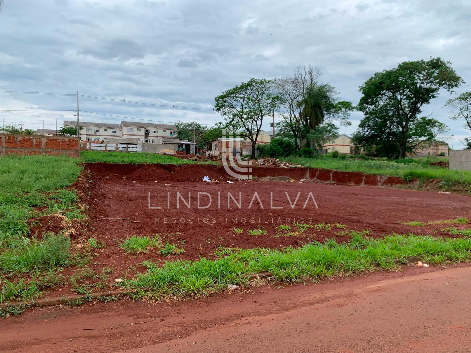 Terreno localizado no Jardim Universitário - próximo à Unila e...