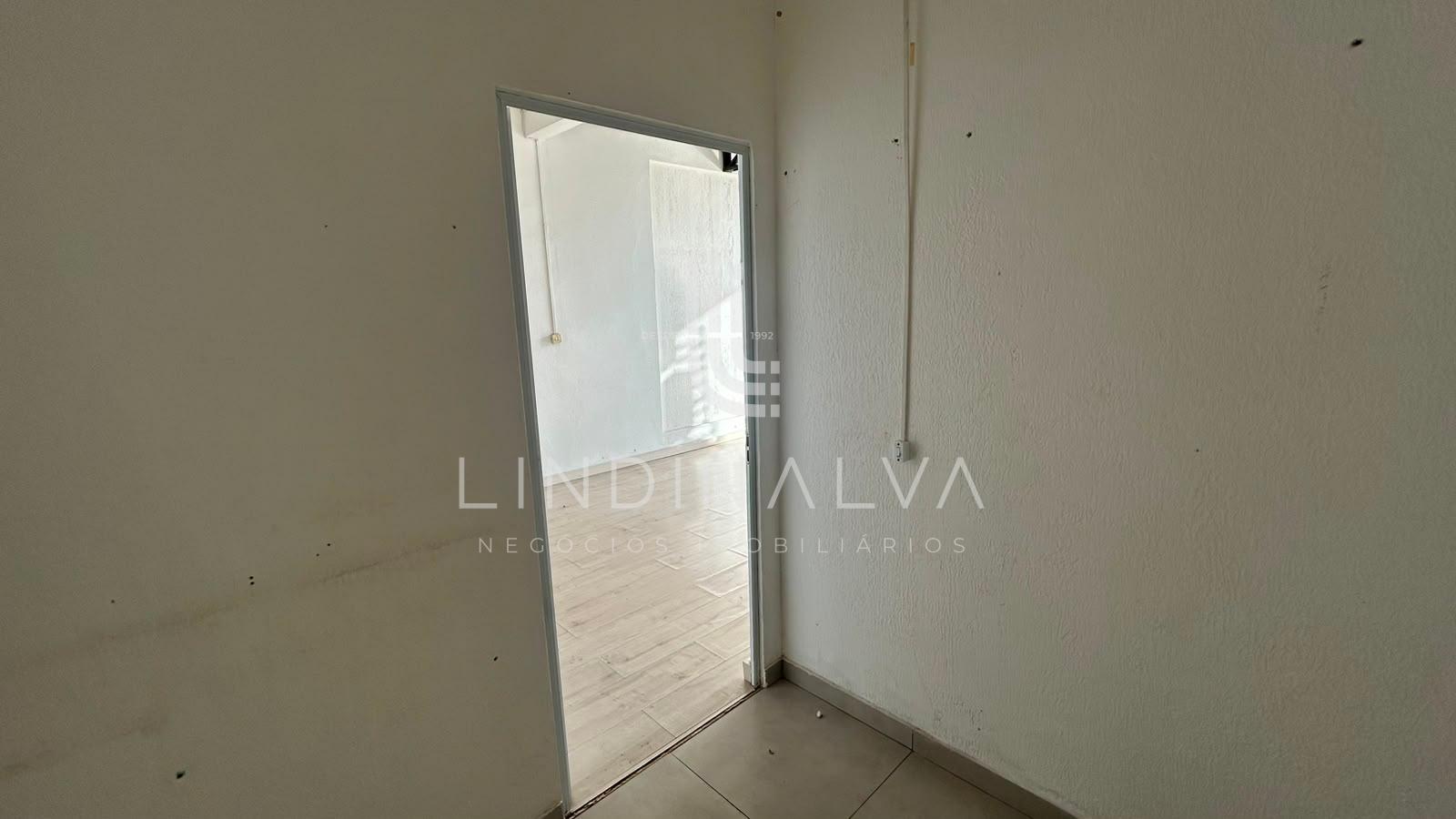 Sala Comercial no Centro, com mezanino, em Foz do Iguaçu
