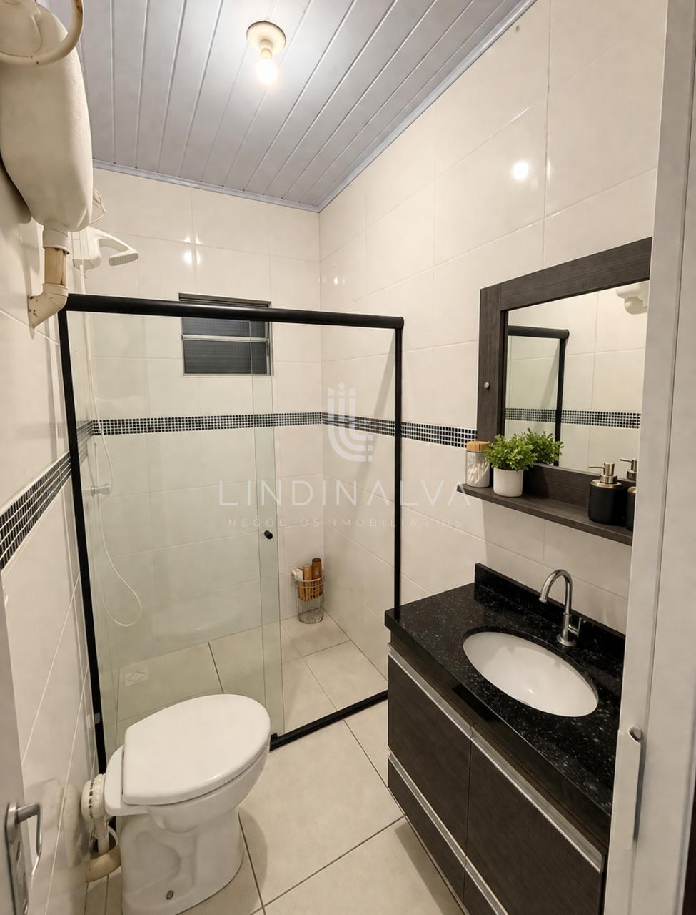 Casa semimobiliada para venda no Porto Meira | 312,00m2 de terreno em Foz/PR
