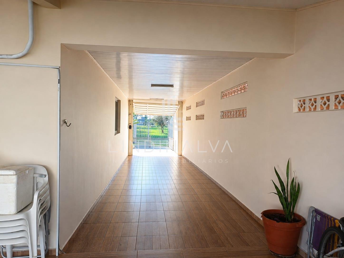Casa à venda com 297,37m2, edícula completa na Vila A I Foz do Iguaçu/PR