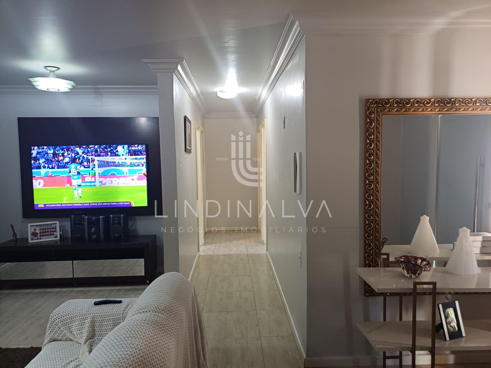 Casa à venda com 297,37m2, edícula completa na Vila A I Foz do Iguaçu/PR