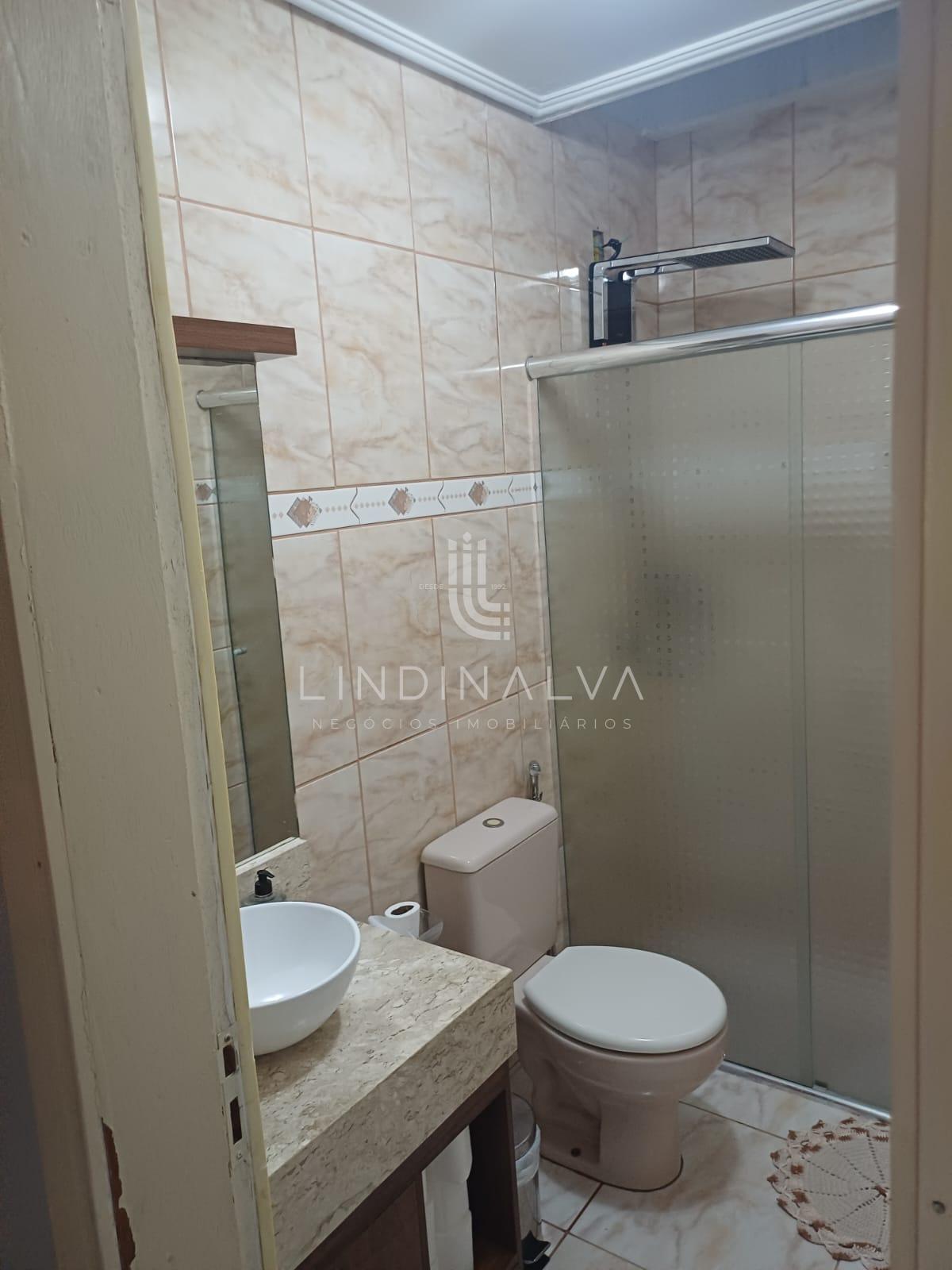 Casa à venda com 297,37m2, edícula completa na Vila A I Foz do Iguaçu/PR