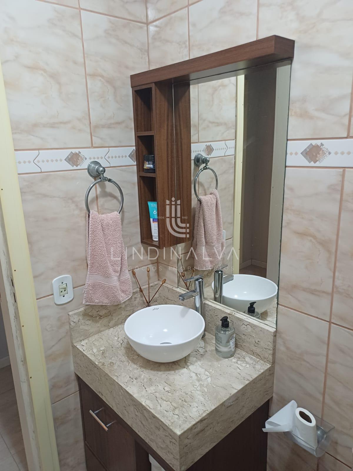 Casa à venda com 297,37m2, edícula completa na Vila A I Foz do Iguaçu/PR