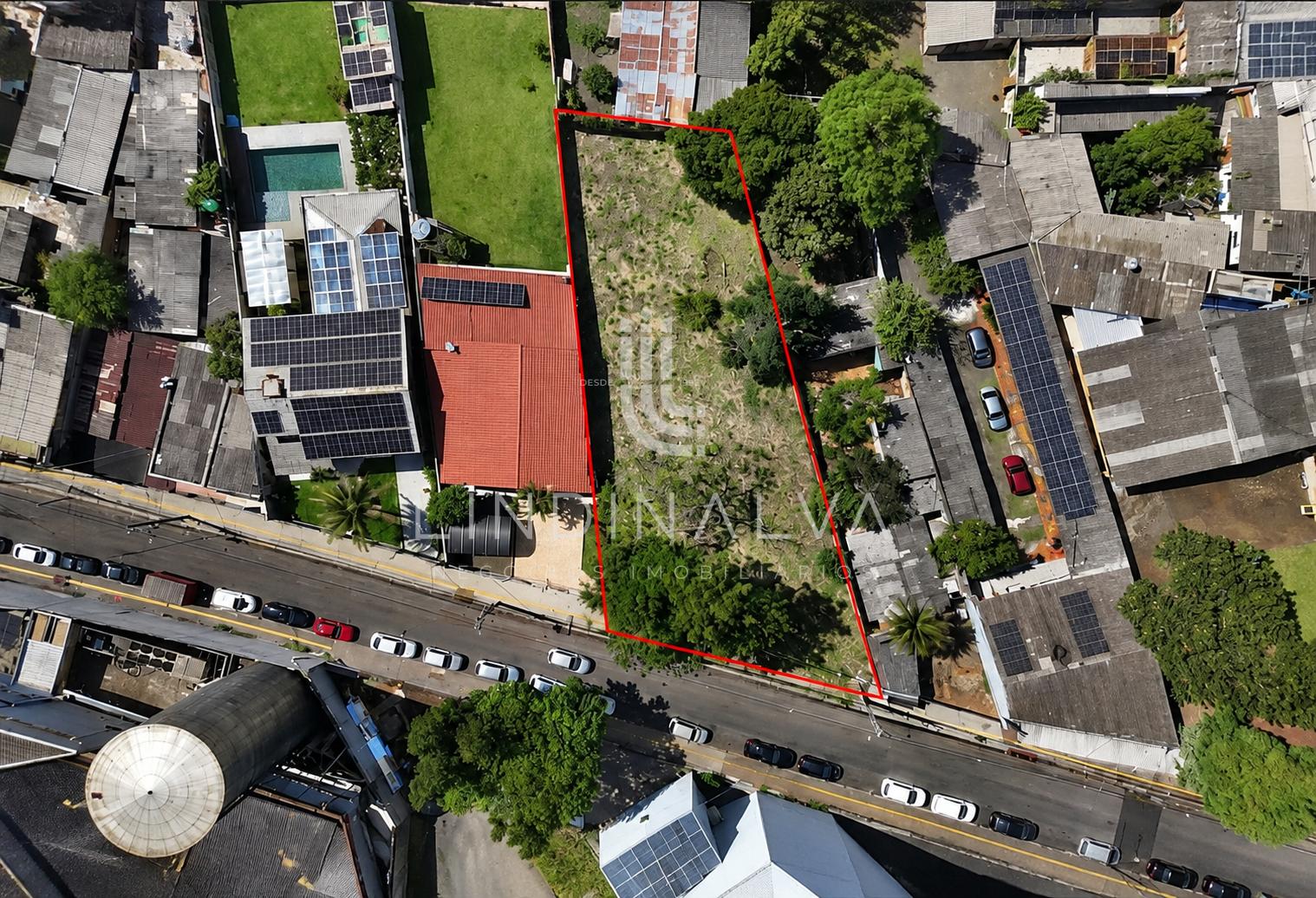 Terreno para investidores no Centro de Foz do Iguaçu - 923,00m2