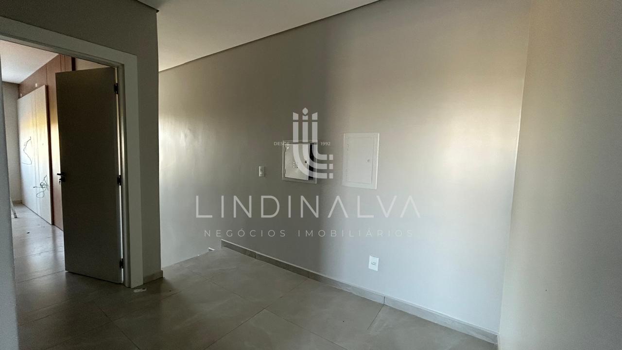 Sobrado à venda no Pioneiros, 1 suíte com closet e 2 quartos | Próx. ao Colégio COC Semeador